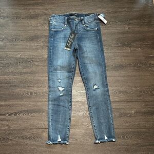 Liverpool Women's Distressed Blue Skinny Jeans